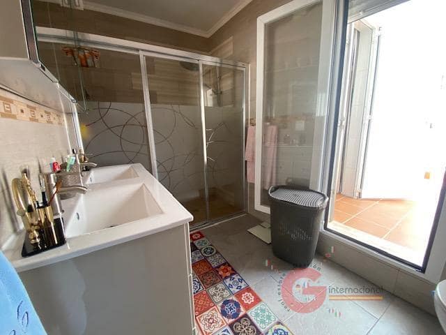4 camera da letto Villa in vendita in Torrox-Costa - 335.000 € (Rif: 8411027)