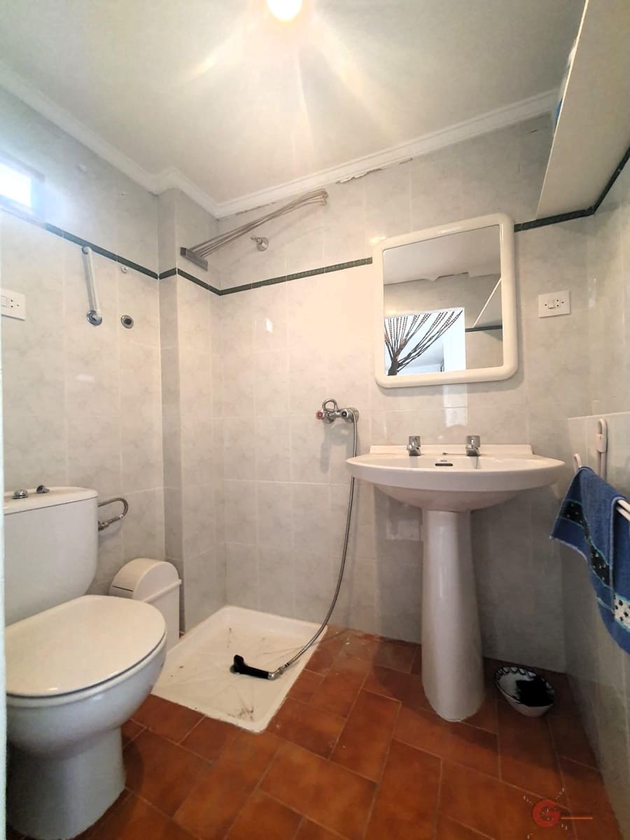 5 soverom Villa til salgs i Velez de Benaudalla - € 266 000 (Ref: 8411028)