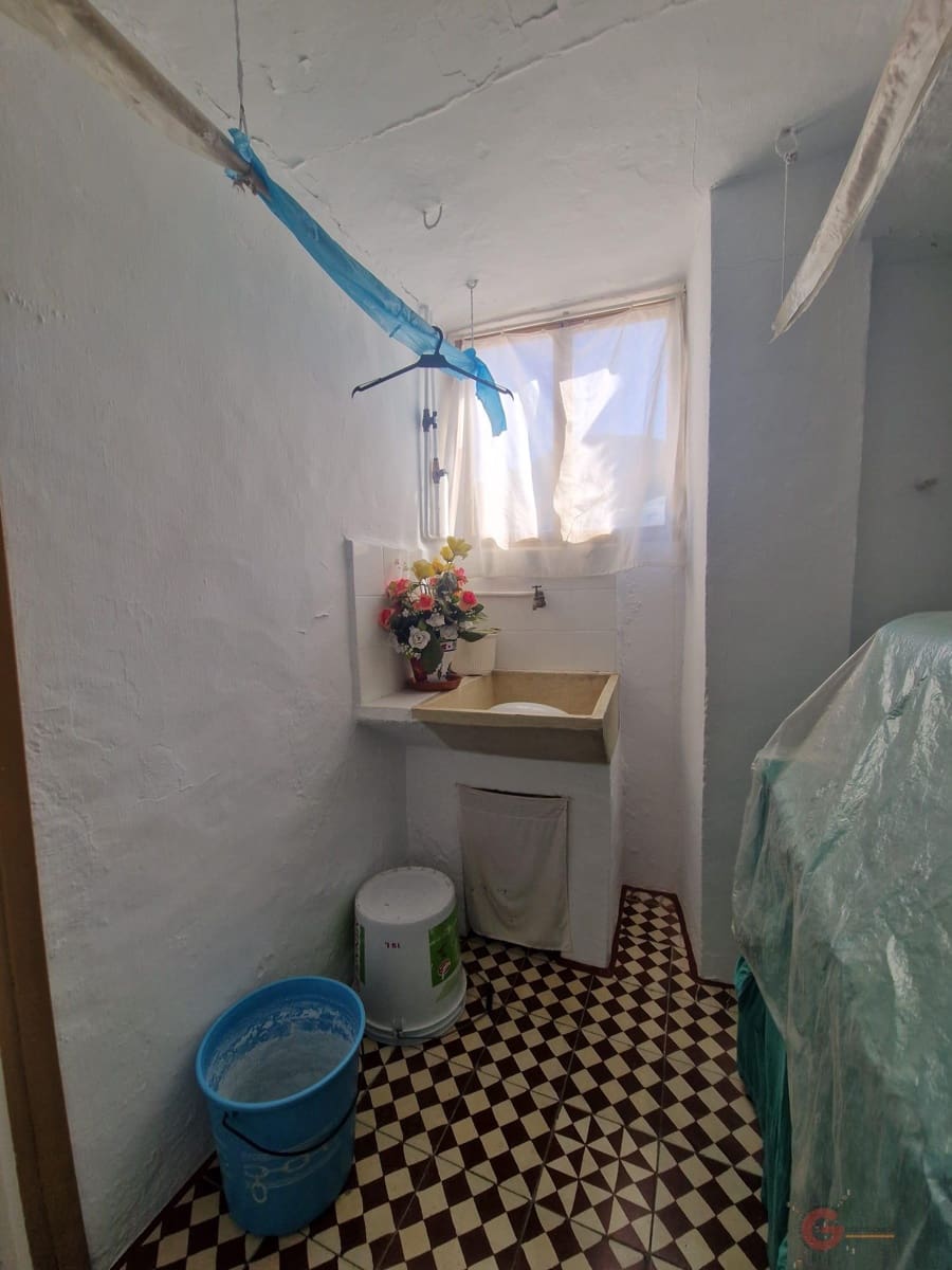 2 soveværelse Villa til salg i Itrabo - € 66.000 (Ref: 8420606)