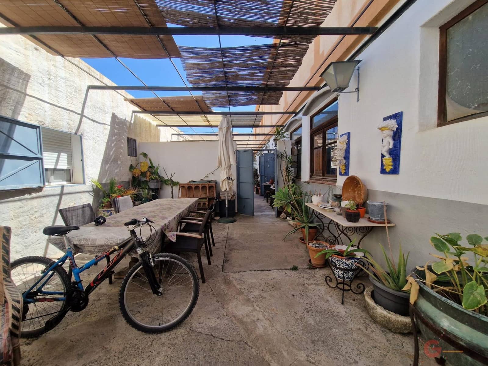 4 soverom Kommersiell til salgs i Lobres - € 430 000 (Ref: 8422885)