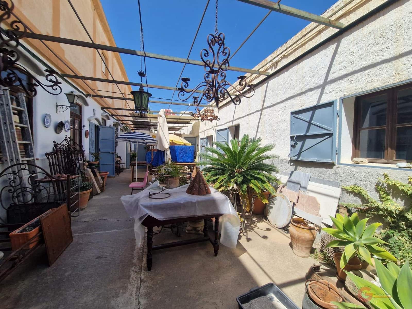 4 soverom Kommersiell til salgs i Lobres - € 430 000 (Ref: 8422885)