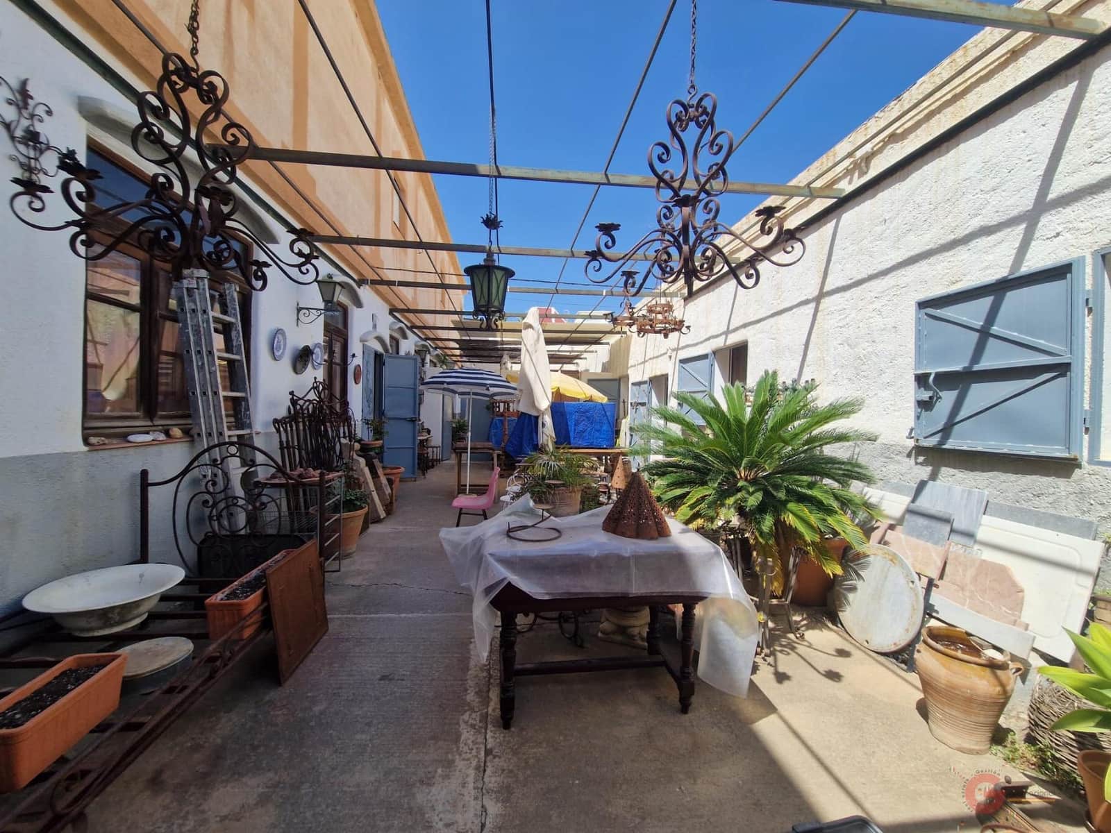 4 soverom Kommersiell til salgs i Lobres - € 430 000 (Ref: 8422885)