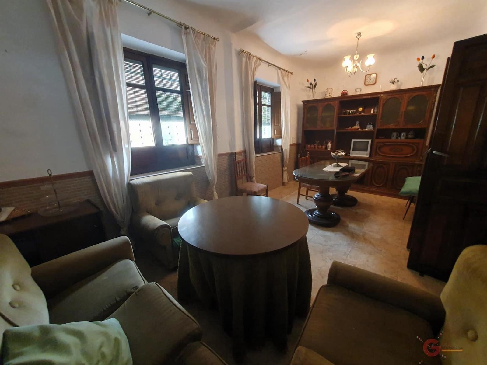 Kommersiell til salgs i Lanjaron - € 191 000 (Ref: 8456434)