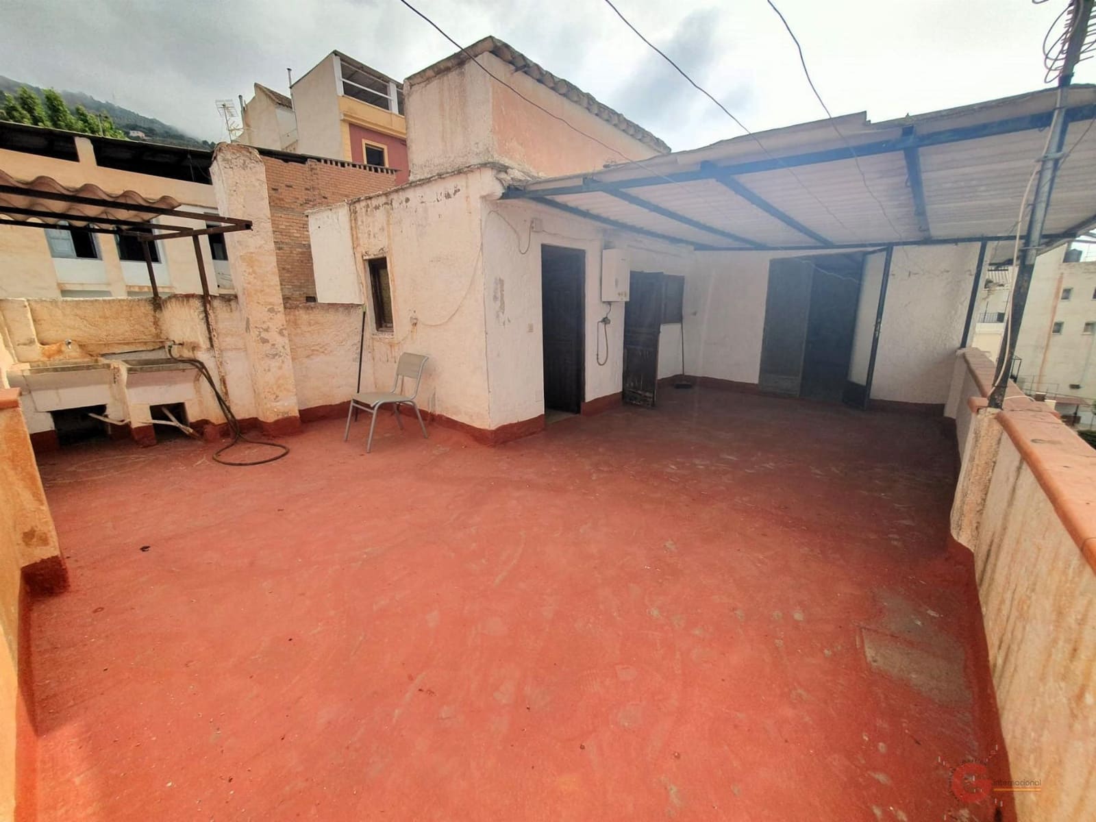 Kommersiell til salgs i Lanjaron - € 191 000 (Ref: 8456434)