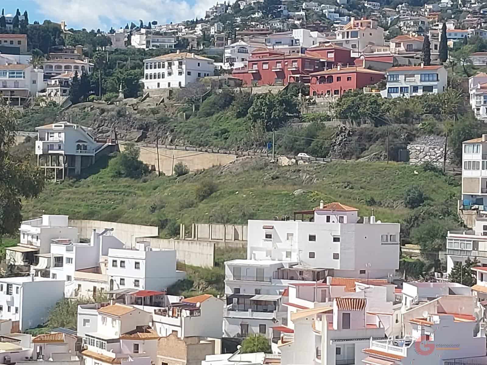 Building Plot for sale in Salobrena - € 650,000 (Ref: 8456436)