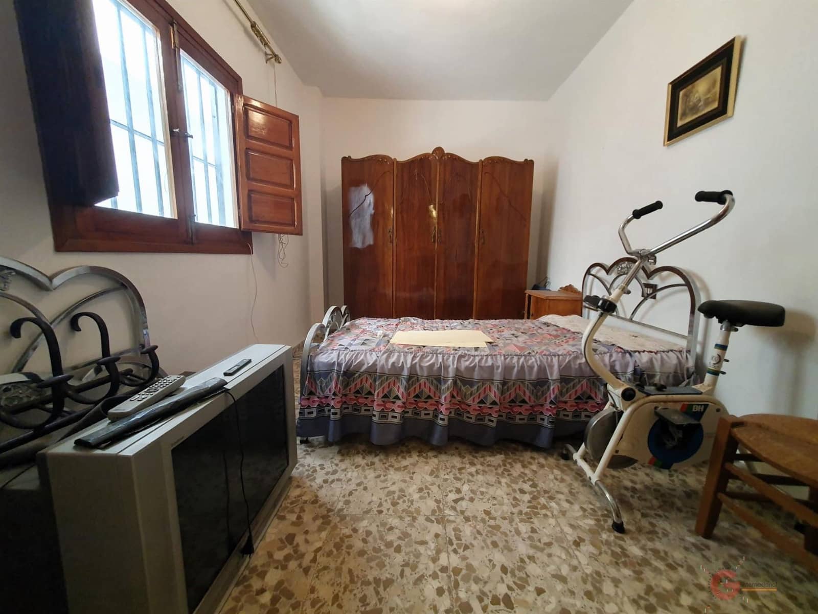 5 soveværelse Villa til salg i Velez de Benaudalla - € 143.000 (Ref: 8456442)