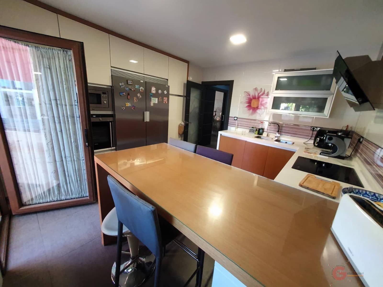 4 soveværelse Villa til salg i Velez de Benaudalla med swimmingpool garage - € 400.000 (Ref: 8456447)