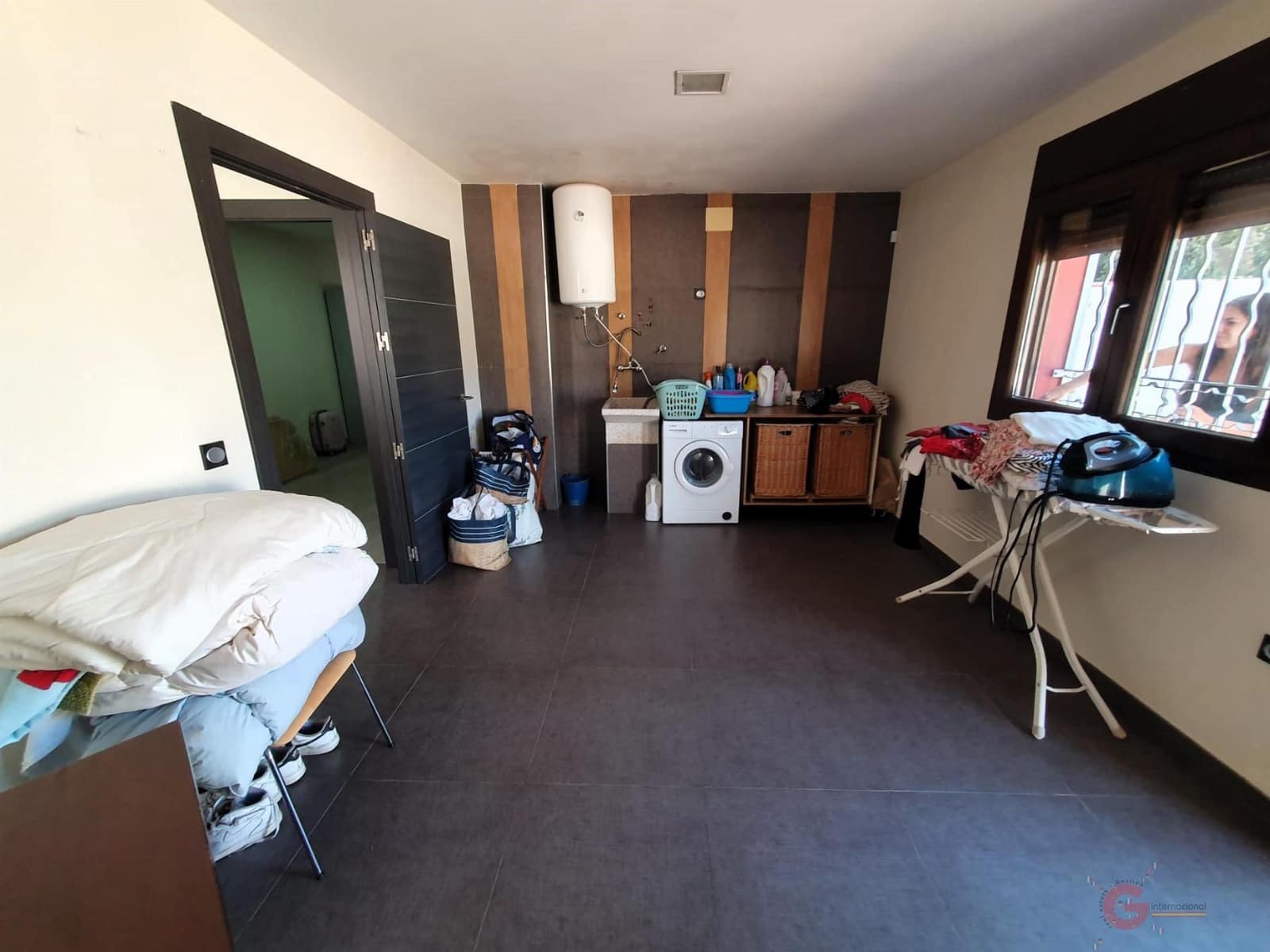 4 soveværelse Villa til salg i Velez de Benaudalla med swimmingpool garage - € 400.000 (Ref: 8456447)