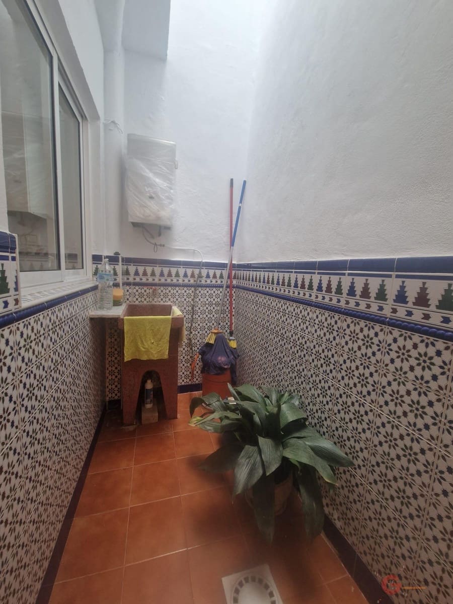 4 soveværelse Villa til salg i Molvizar - € 127.500 (Ref: 8493103)