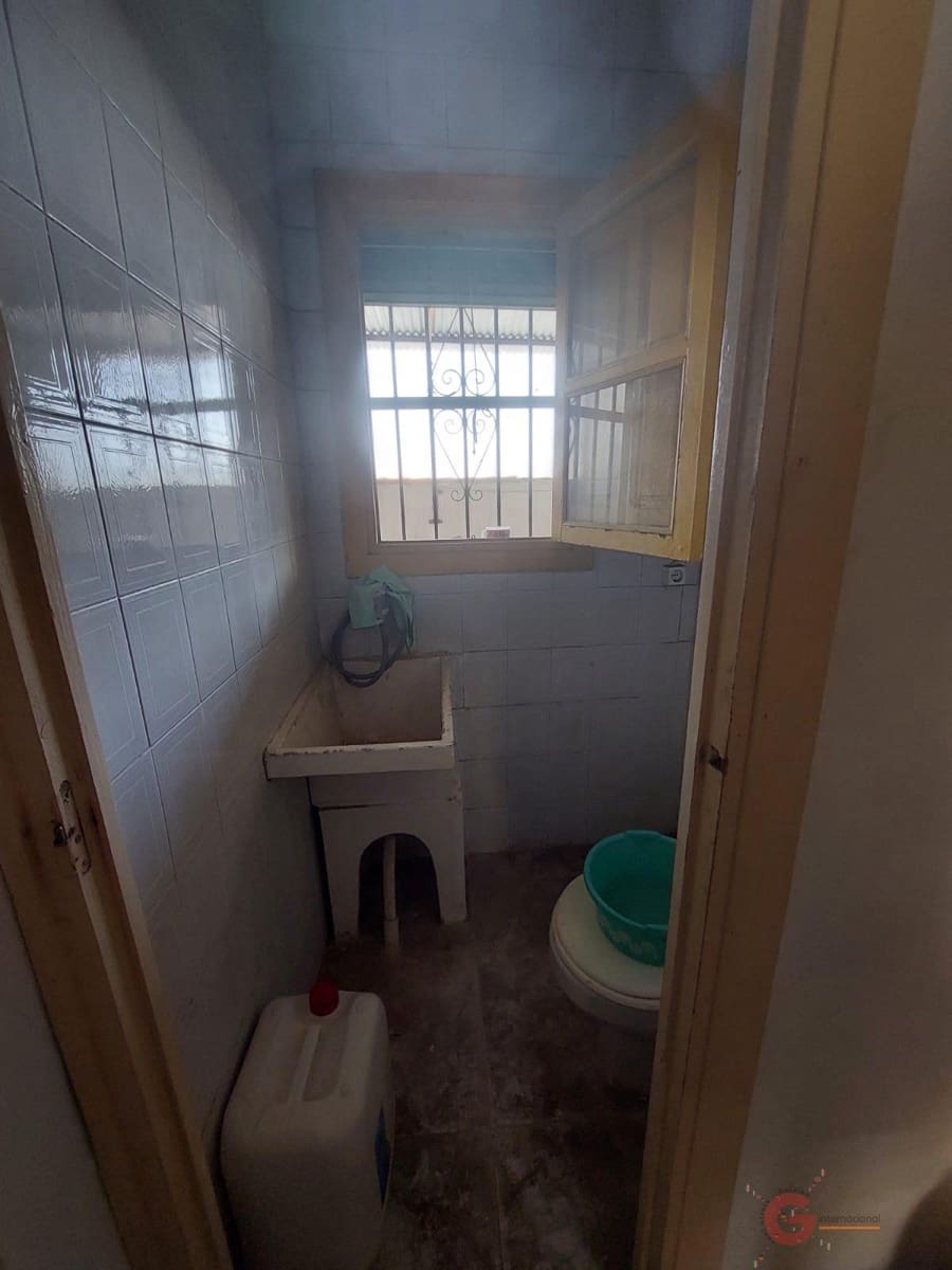 4 soveværelse Villa til salg i Salobrena - € 110.000 (Ref: 8493104)