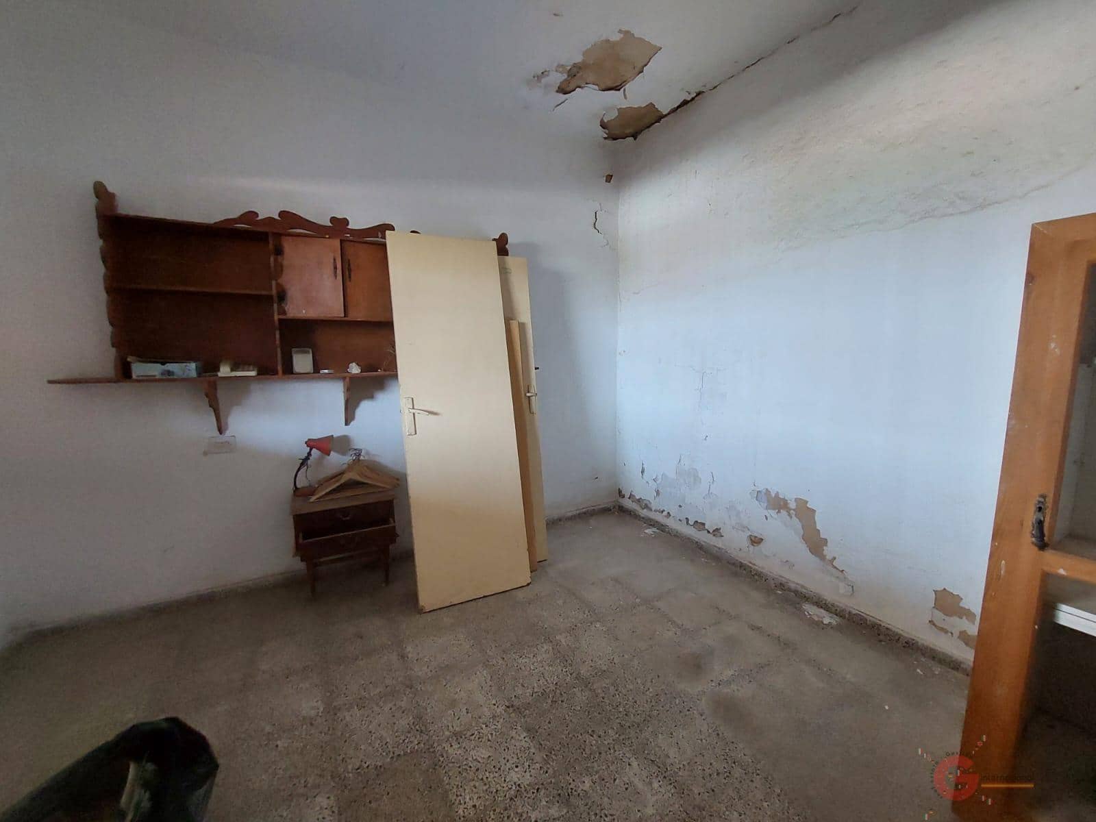 4 soveværelse Villa til salg i Salobrena - € 110.000 (Ref: 8493104)