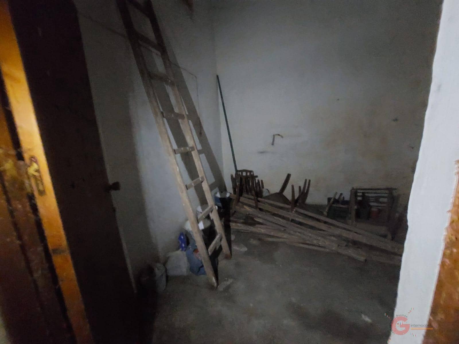 4 soveværelse Villa til salg i Salobrena - € 110.000 (Ref: 8493104)