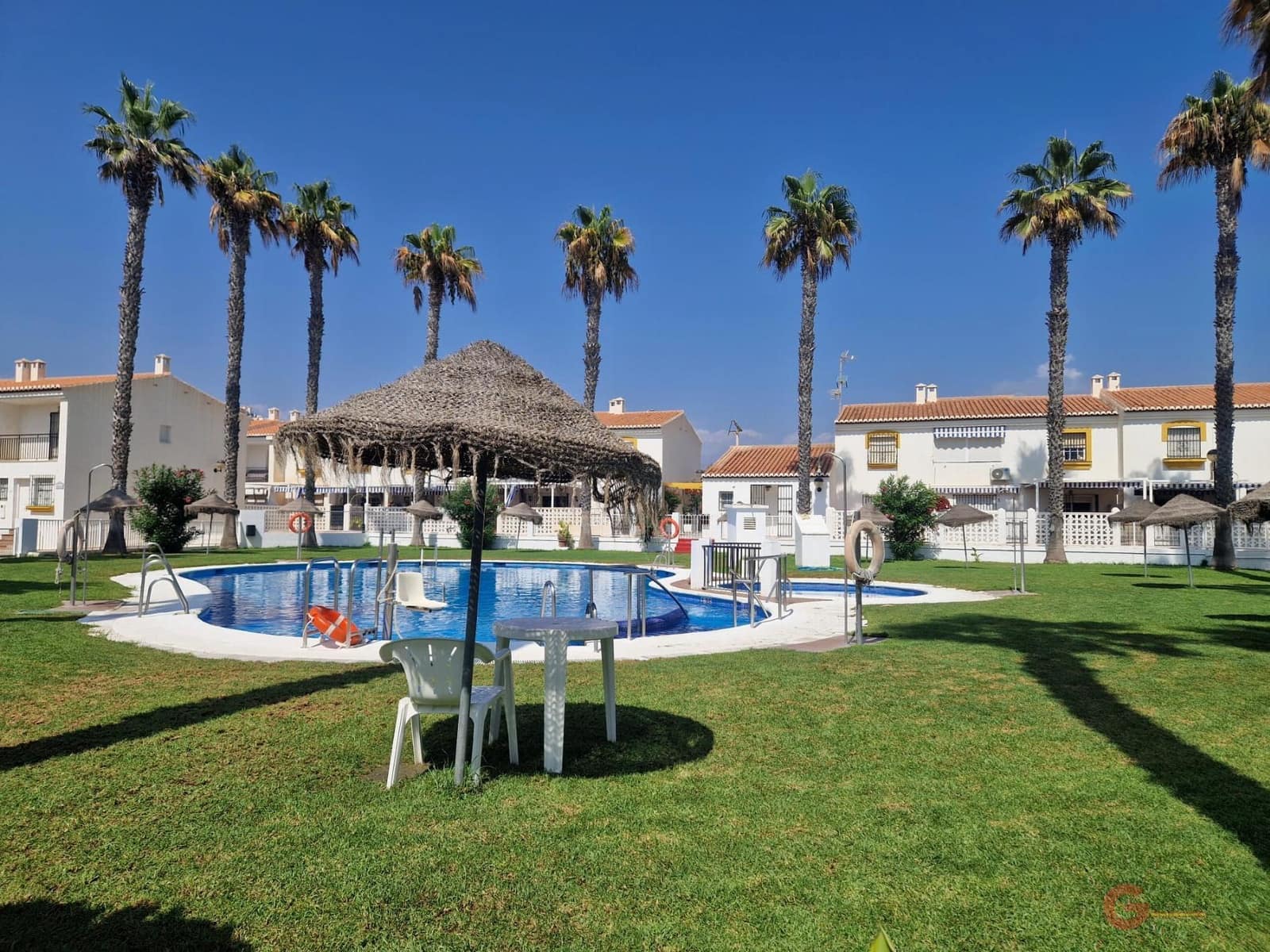 4 bedroom Villa for sale in Salobrena with pool - € 383,500 (Ref: 8505284)