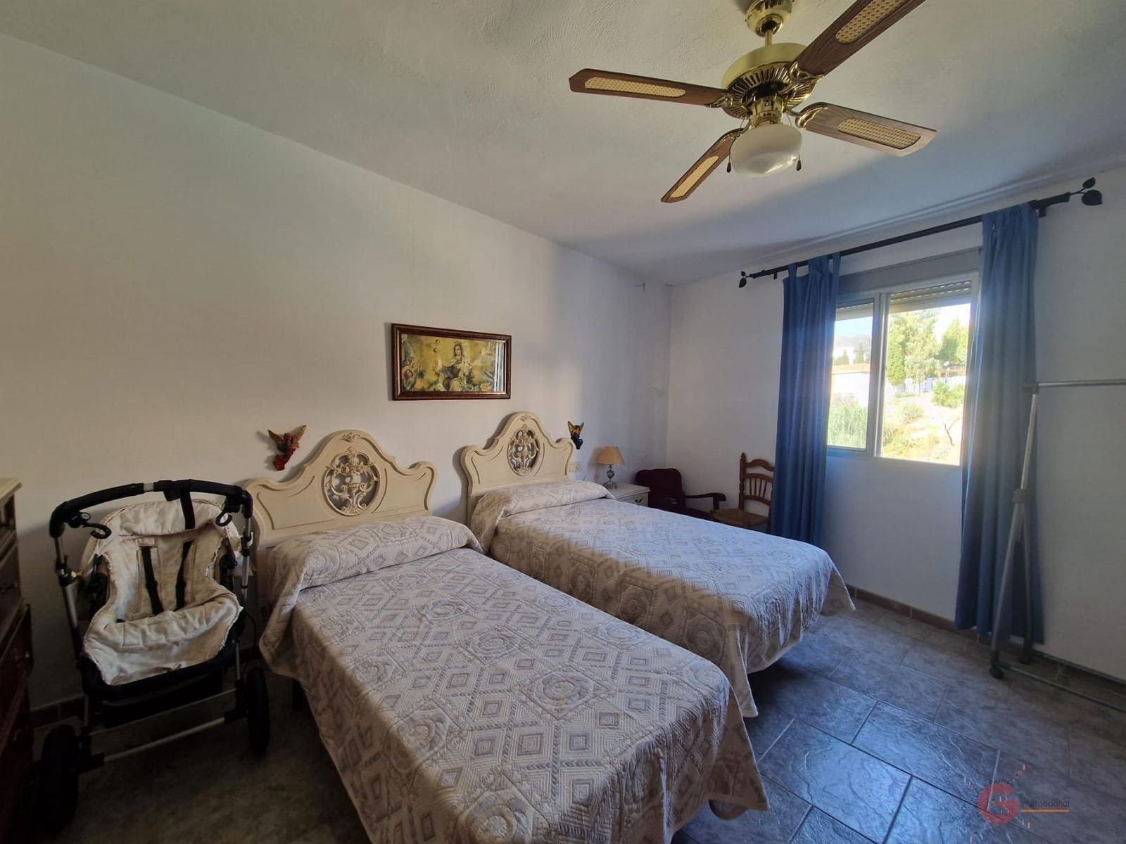 8 soverom Villa til salgs i Molvizar med garasje - € 162 000 (Ref: 8505289)