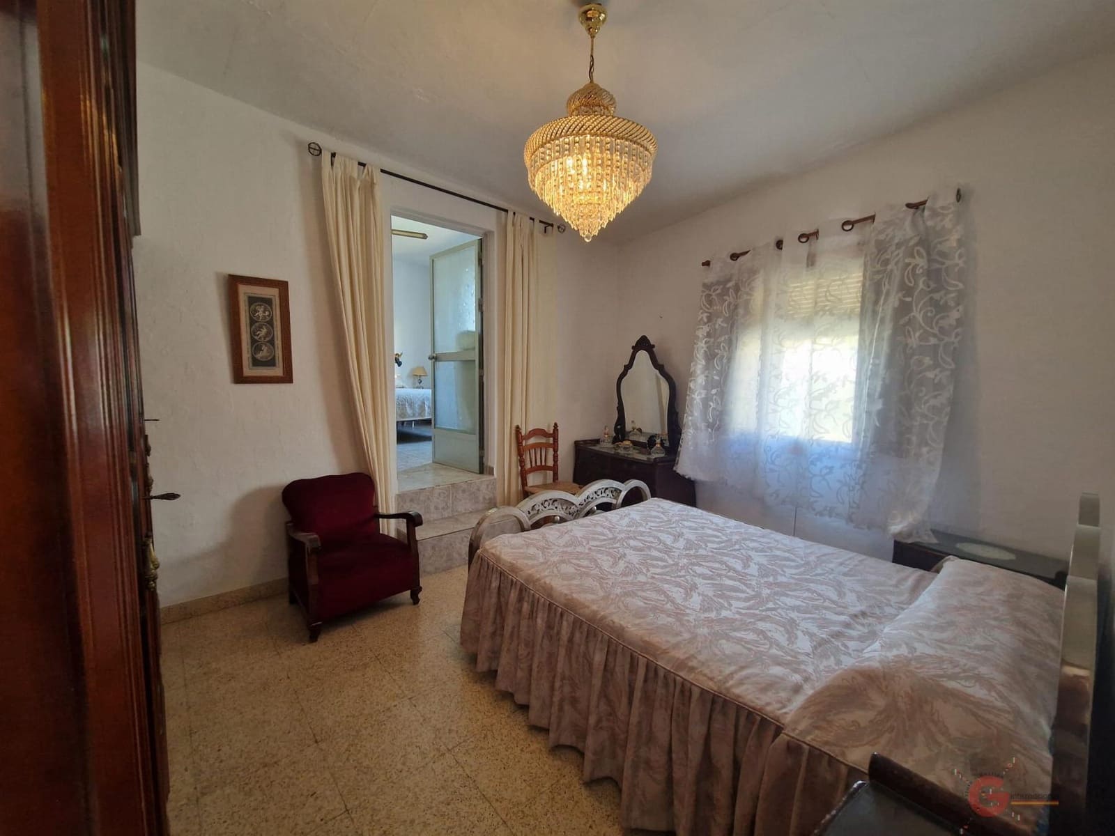 8 soverom Villa til salgs i Molvizar med garasje - € 162 000 (Ref: 8505289)