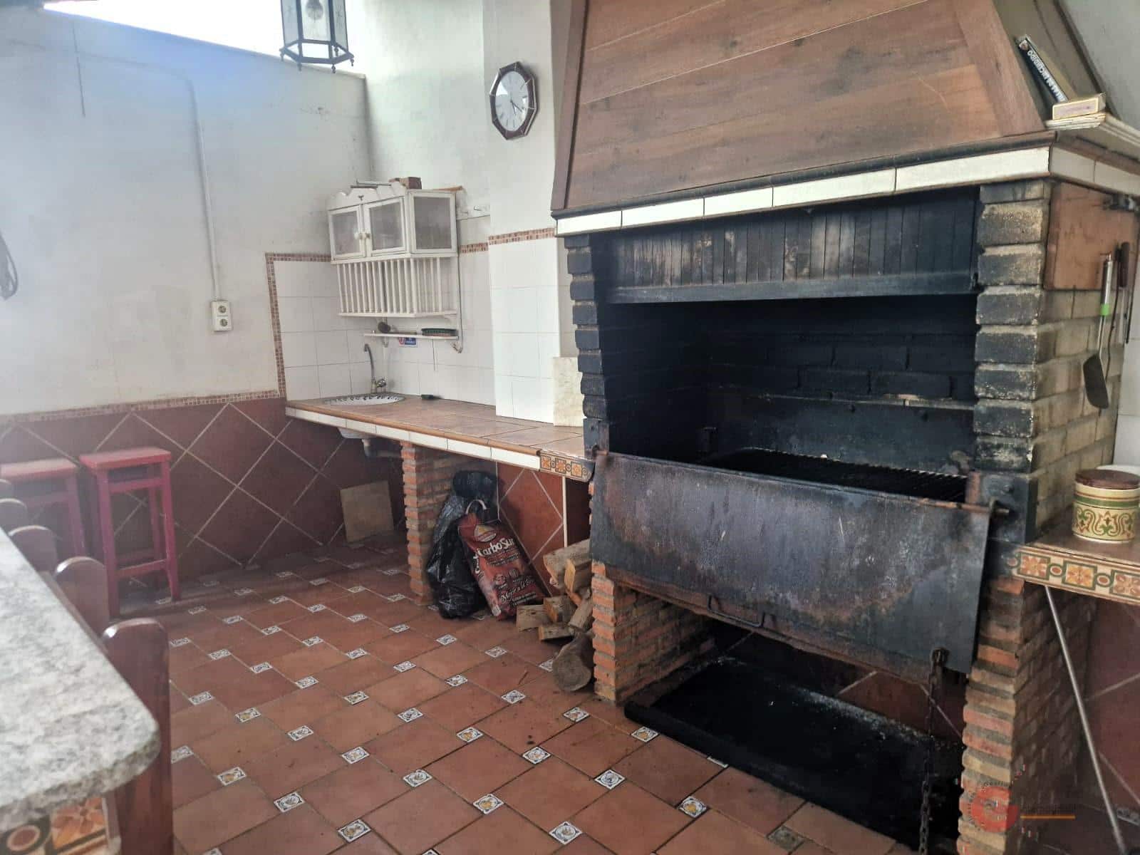 4 soverom Finca/Herregård til salgs i Motril med svømmebasseng garasje - € 361 000 (Ref: 8525098)