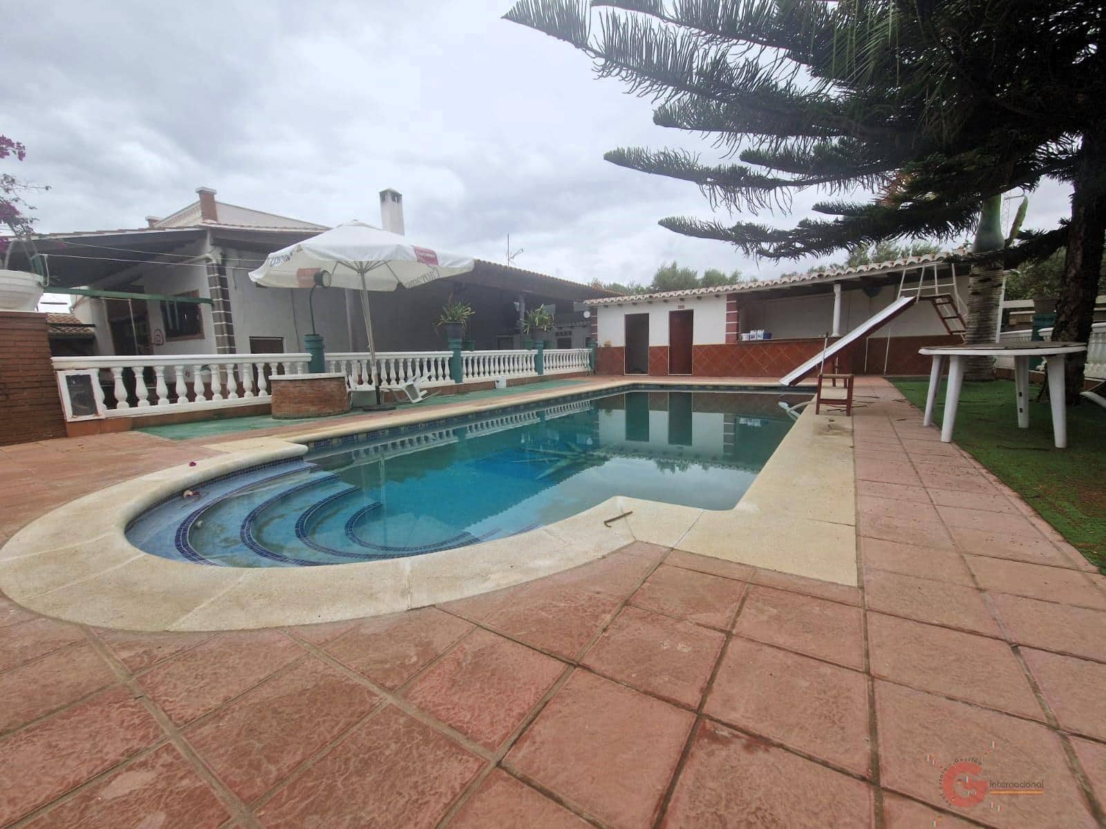 4 soverom Finca/Herregård til salgs i Motril med svømmebasseng garasje - € 361 000 (Ref: 8525098)