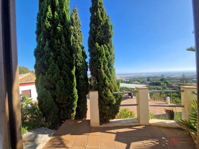 5 sypialnia Finka/Dom wiejski na sprzedaż w Motril z basenem garażem - 443 000 € (Ref: 8525099)