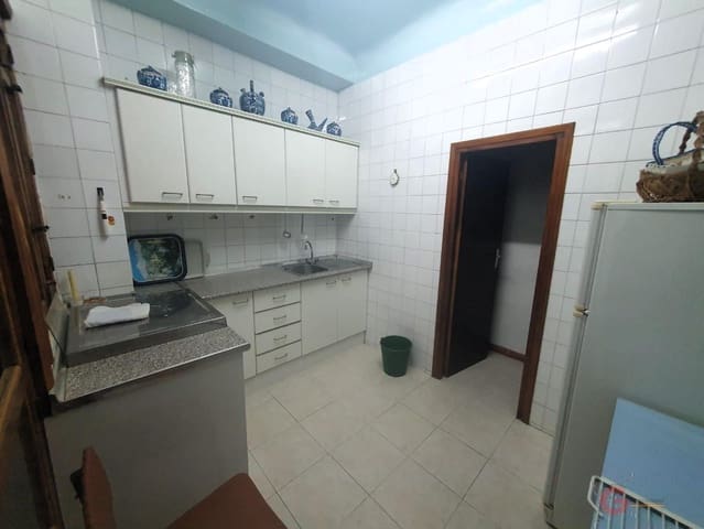 8 slaapkamer Villa te koop in Lanjarón - € 180.000 (Ref: 8594414)