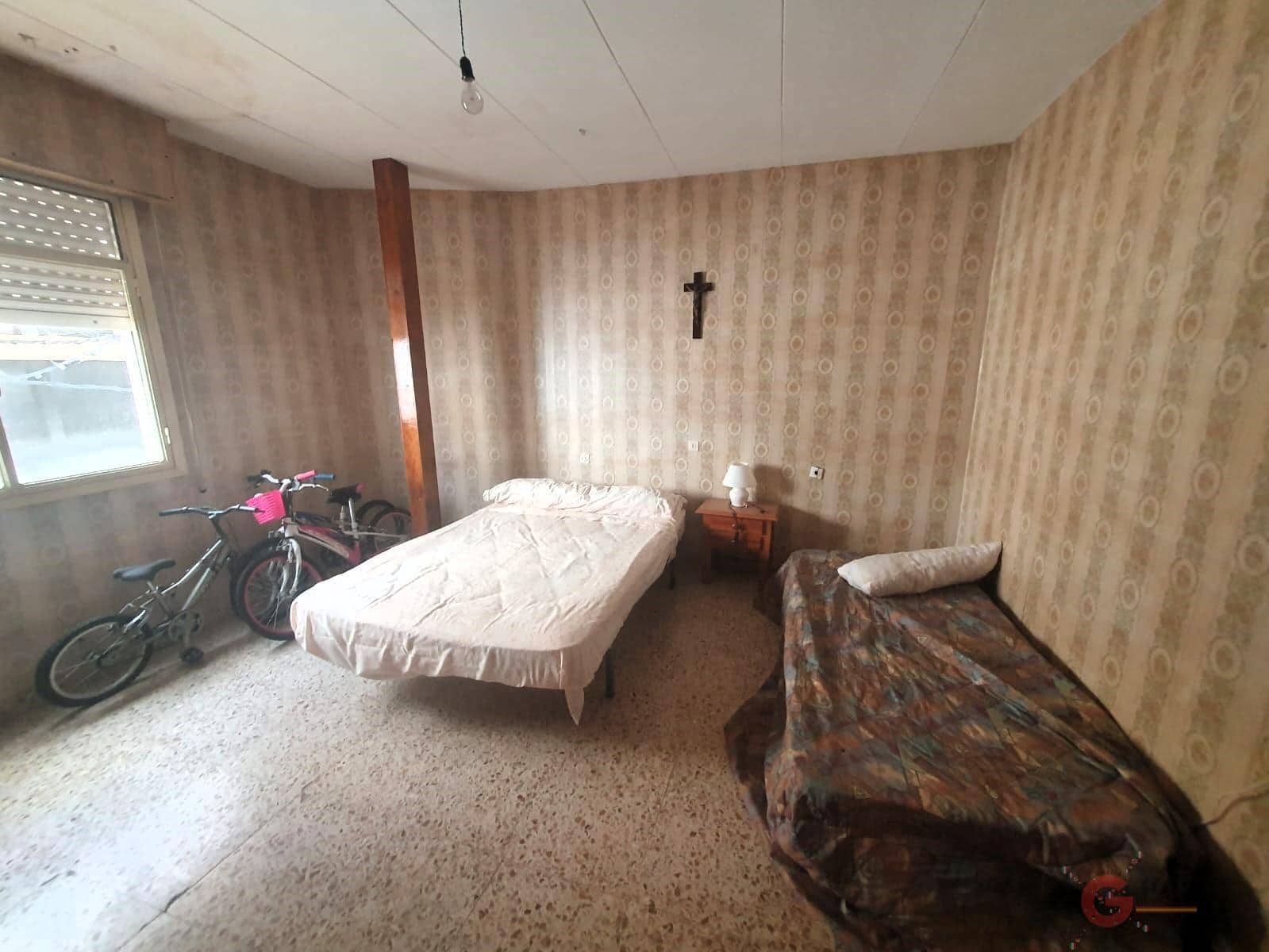 8 soveværelse Villa til salg i Lanjaron - € 180.000 (Ref: 8594414)