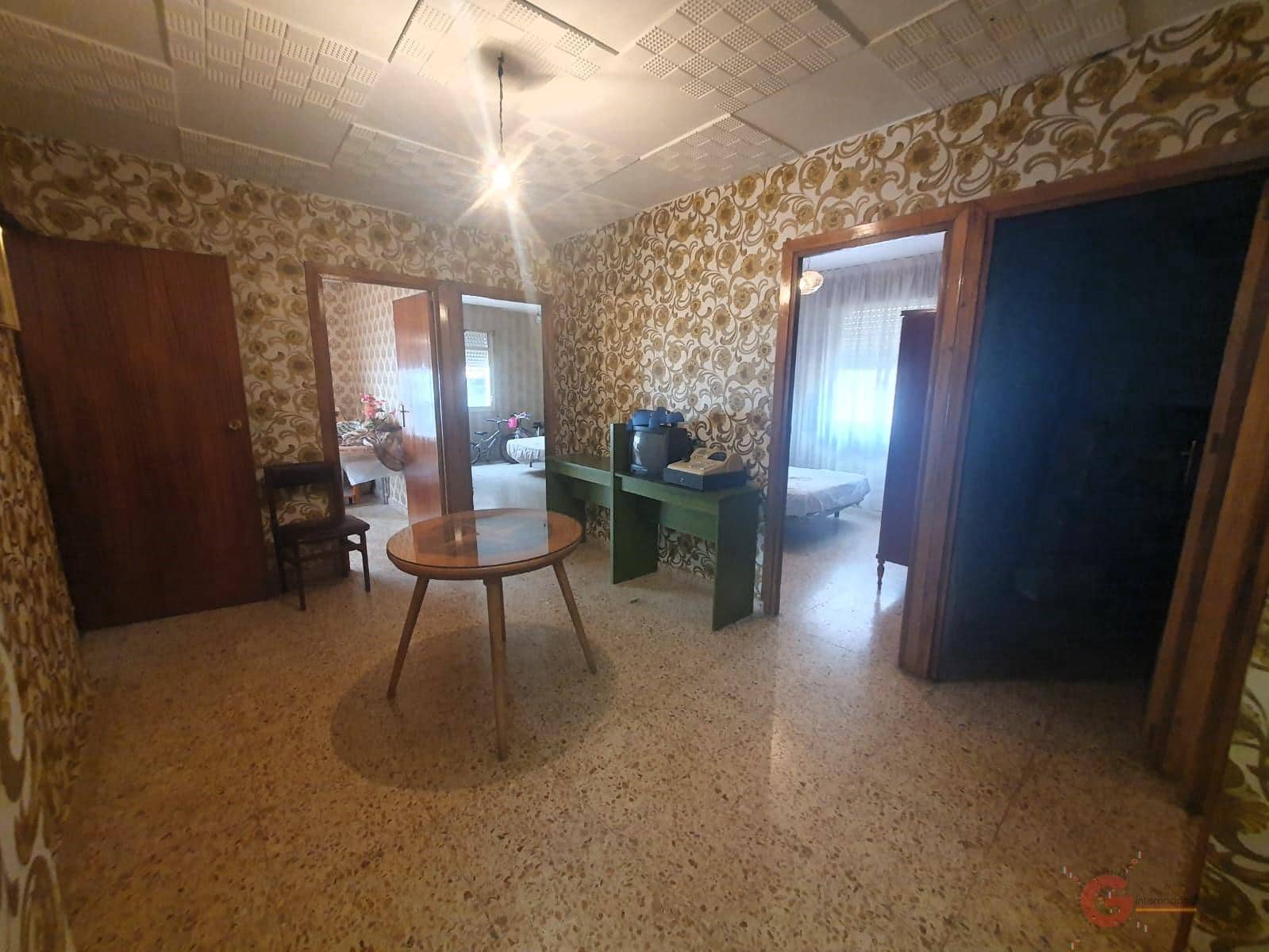 8 soveværelse Villa til salg i Lanjaron - € 180.000 (Ref: 8594414)