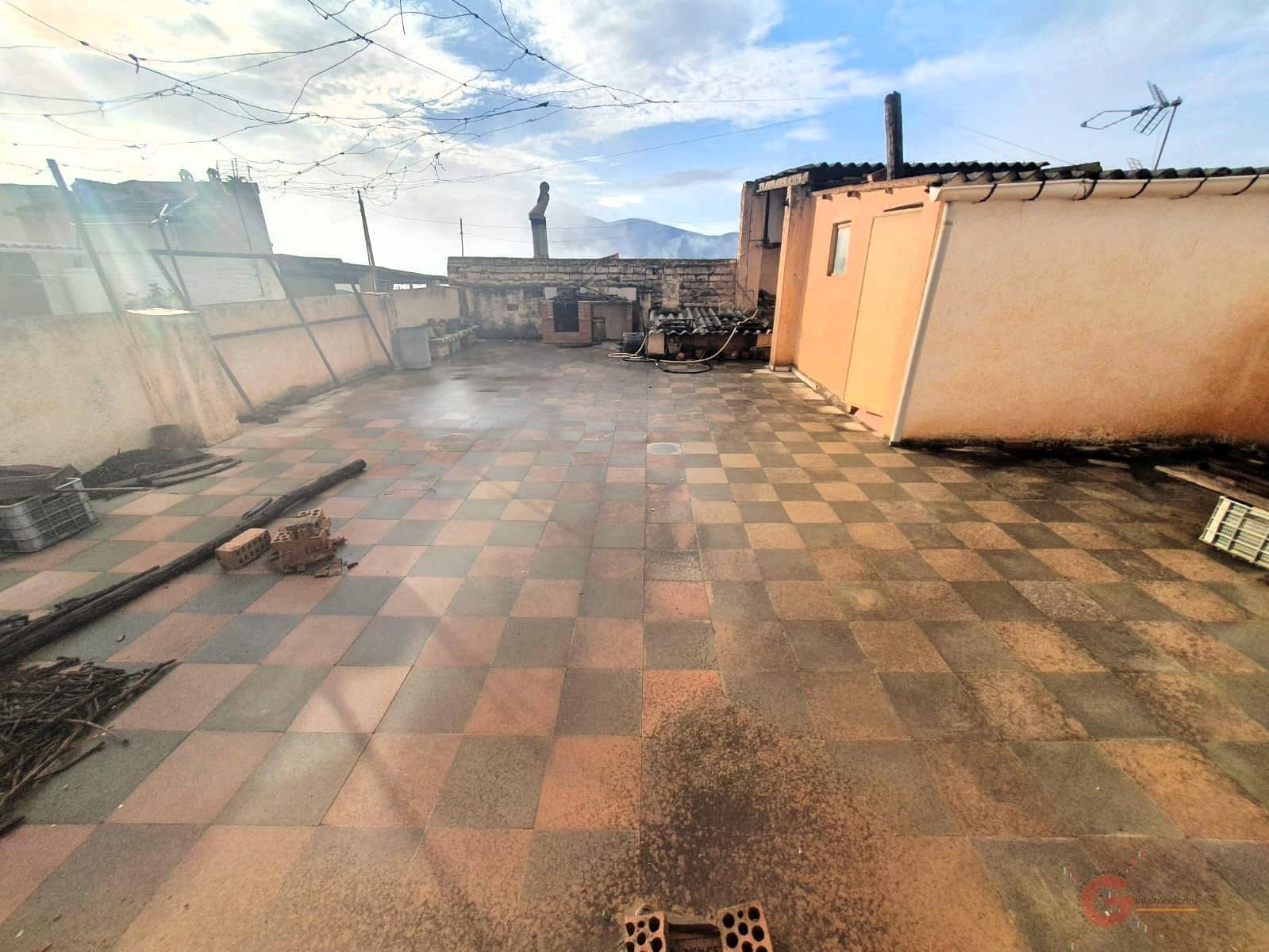 8 soveværelse Villa til salg i Lanjaron - € 180.000 (Ref: 8594414)