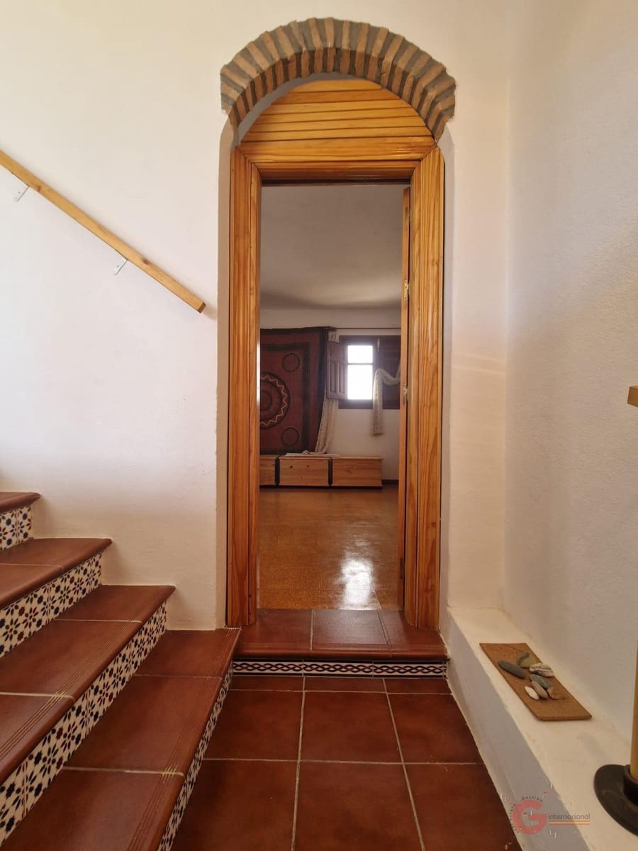 5 soveværelse Villa til salg i Itrabo med garage - € 265.000 (Ref: 8603166)