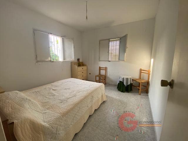 10 soveværelse Villa til salg i Torre del Mar med swimmingpool garage - € 425.000 (Ref: 8607863)