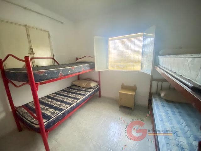 10 soveværelse Villa til salg i Torre del Mar med swimmingpool garage - € 425.000 (Ref: 8607863)