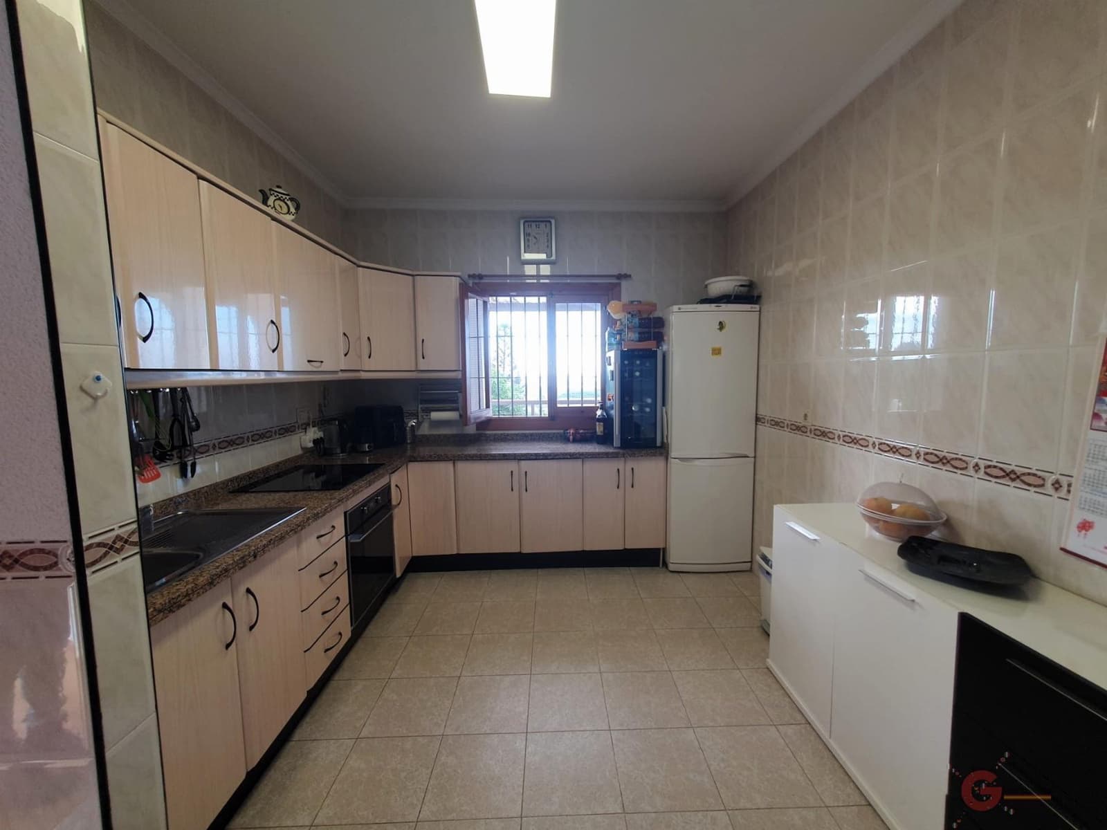 3 soverom Finca/Herregård til salgs i Motril med svømmebasseng garasje - € 318 000 (Ref: 8645522)