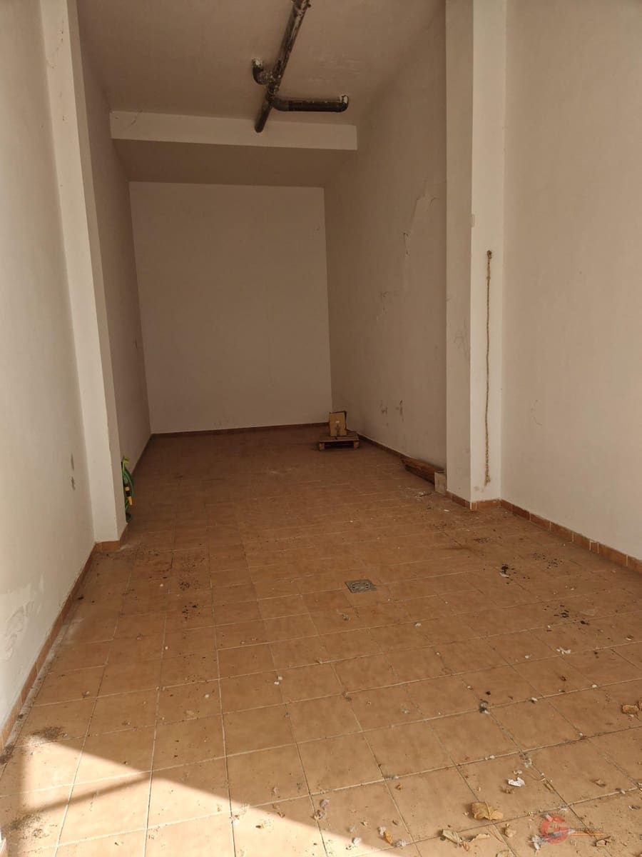 Garage à vendre à Otivar - 45 000 € (Ref: 8672457)