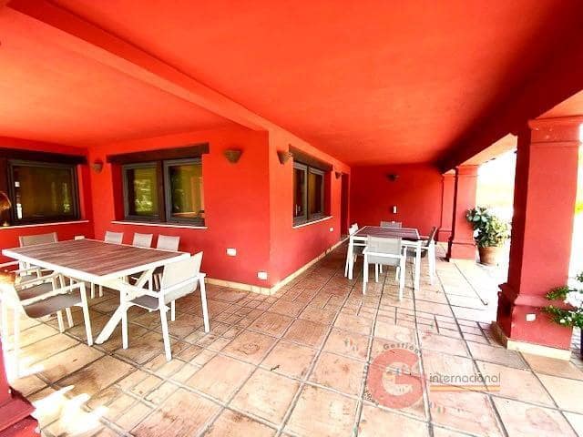 5 quarto Moradia para venda em Taramay, Almuñécar com piscina - 1 400 000 € (Ref: 8697563)