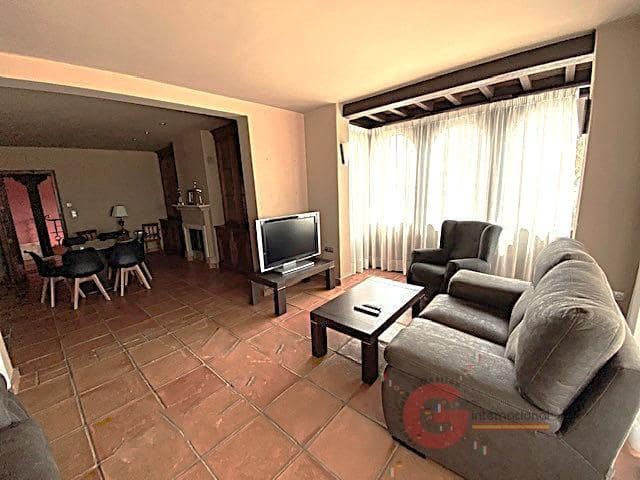 5 quarto Moradia para venda em Taramay com piscina - 1 400 000 € (Ref: 8697563)