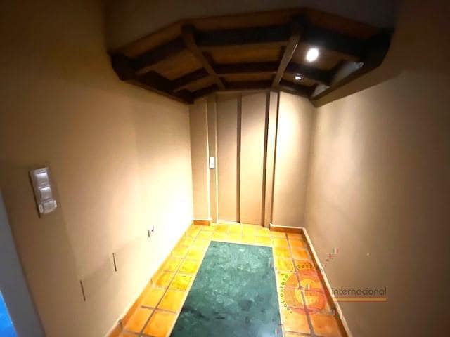 5 quarto Moradia para venda em Taramay com piscina - 1 400 000 € (Ref: 8697563)