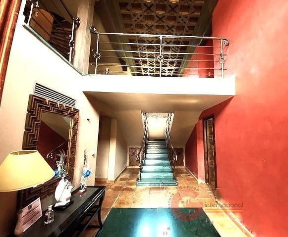 5 quarto Moradia para venda em Taramay com piscina - 1 400 000 € (Ref: 8697563)