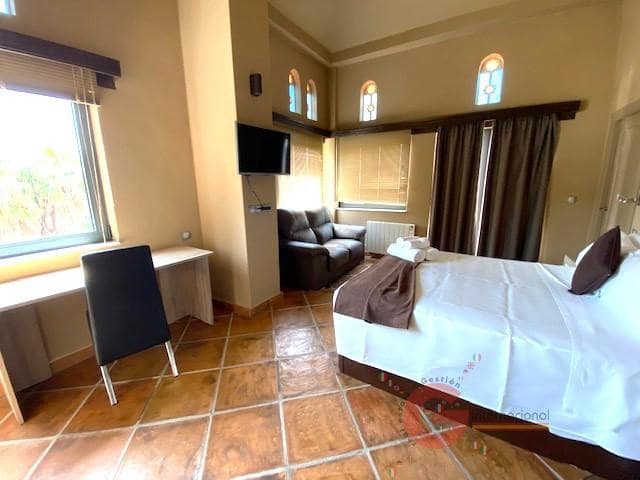 5 quarto Moradia para venda em Taramay com piscina - 1 400 000 € (Ref: 8697563)