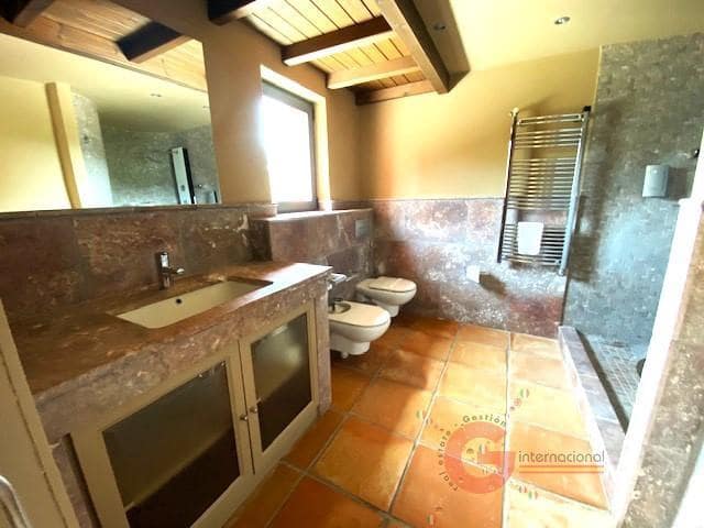 5 quarto Moradia para venda em Taramay com piscina - 1 400 000 € (Ref: 8697563)