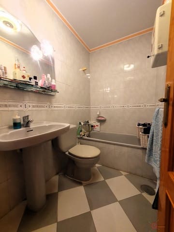 3 quarto Moradia para venda em Motril com garagem - 255 000 € (Ref: 8699211)