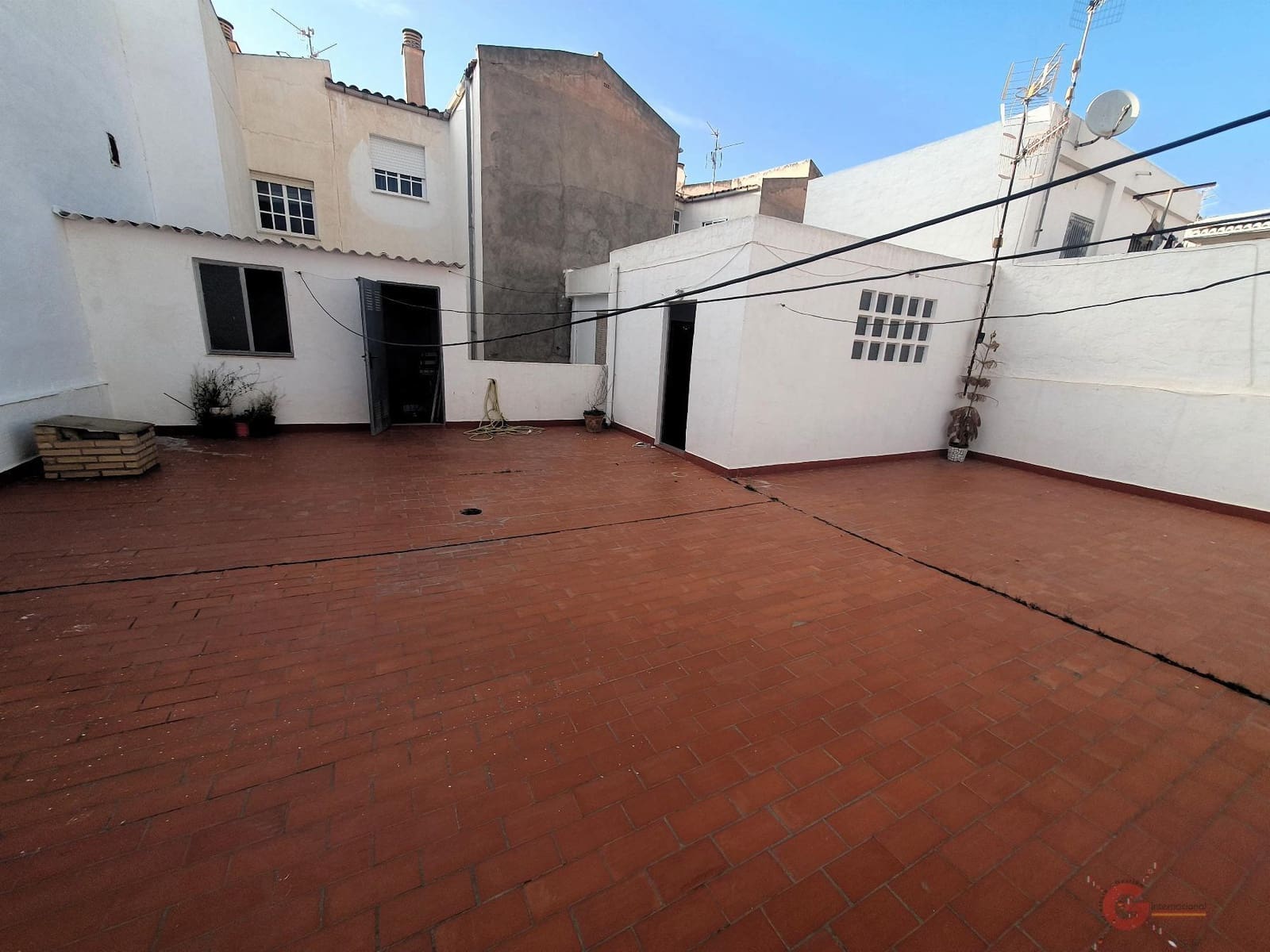 5 soveværelse Villa til salg i Motril med garage - € 250.000 (Ref: 8772768)