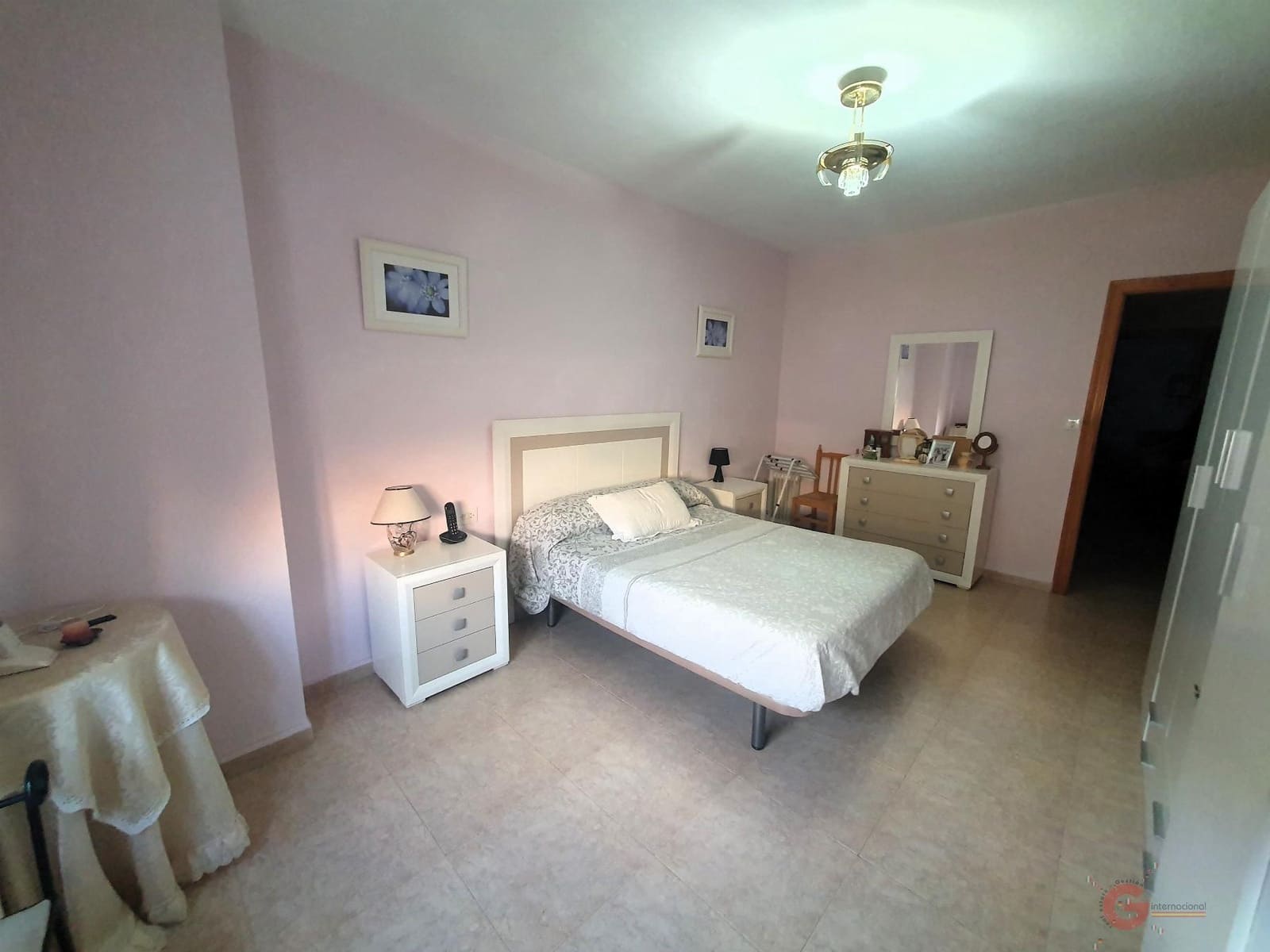 5 soveværelse Villa til salg i Motril med garage - € 250.000 (Ref: 8772768)