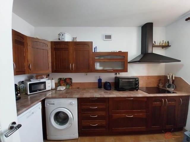 4 bedroom Commercial for sale in Salobreña with garage - € 244,000 (Ref: 8790364)