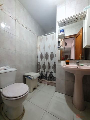 4 soveværelse Villa til salg i Vélez de Benaudalla med garage - € 200.000 (Ref: 8790367)