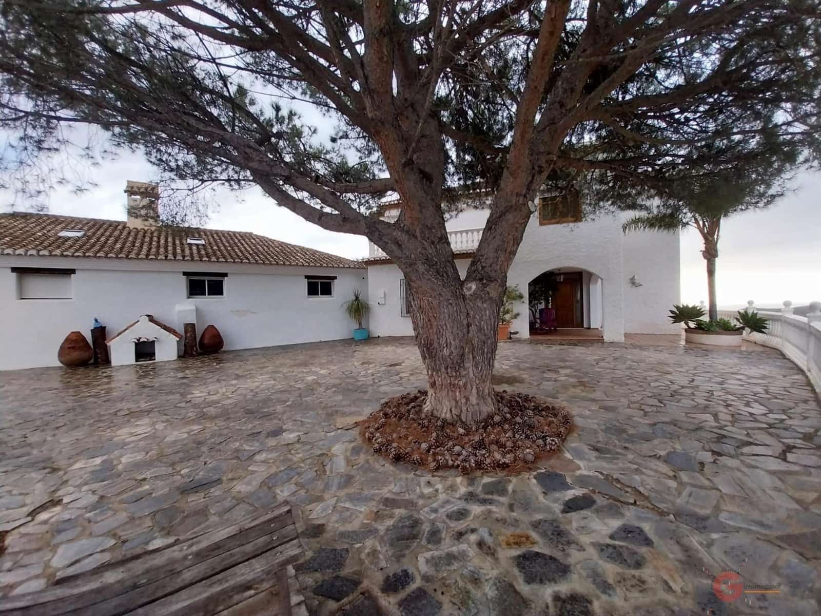 5 soverom Finca/Herregård til salgs i Itrabo med svømmebasseng garasje - € 1 500 000 (Ref: 8821056)