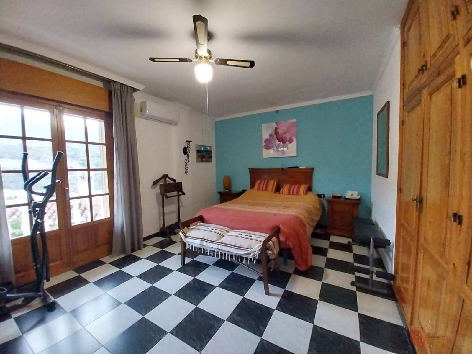 5 soverom Finca/Herregård til salgs i Itrabo med svømmebasseng garasje - € 1 500 000 (Ref: 8821056)