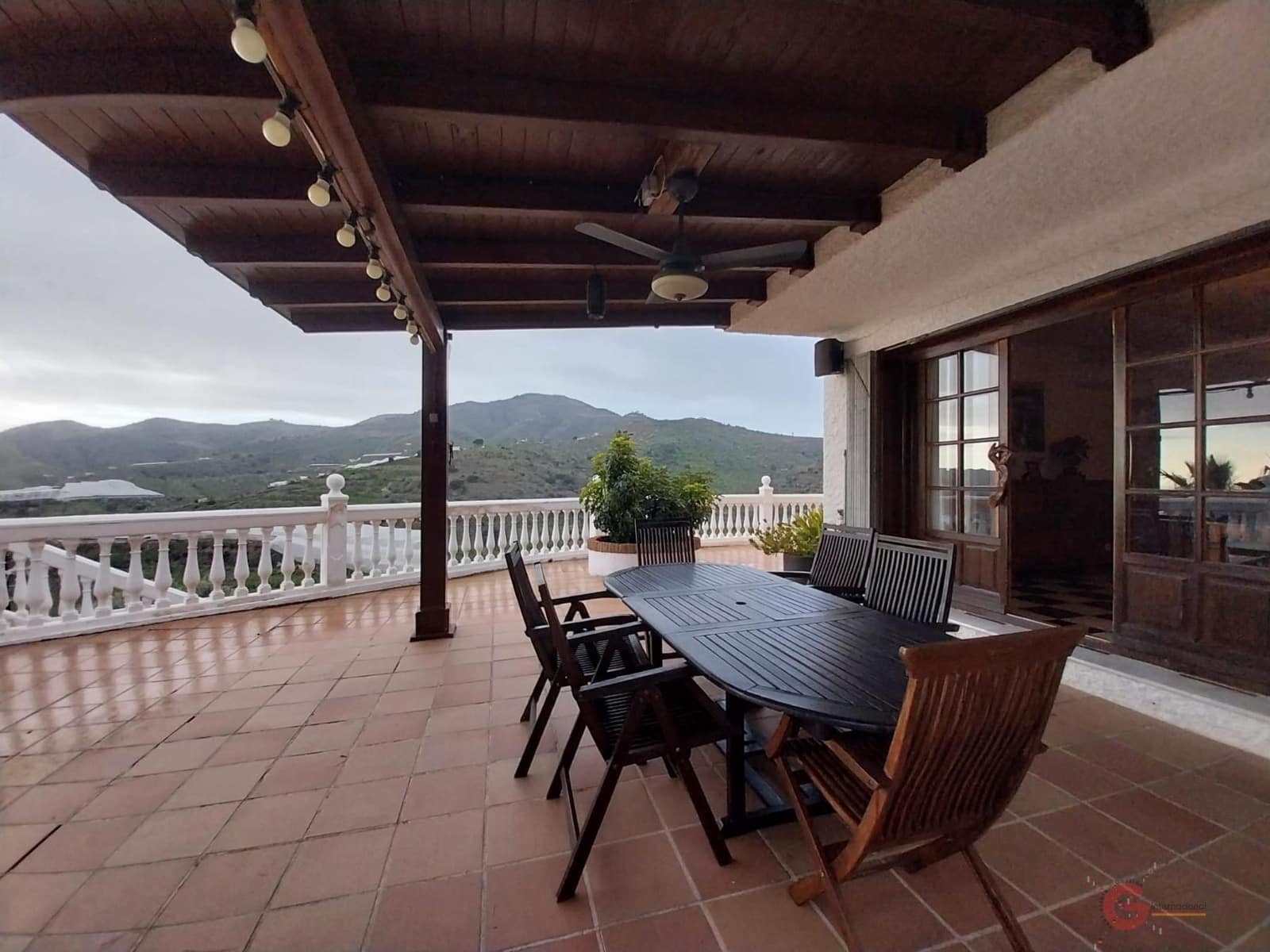 5 soverom Finca/Herregård til salgs i Itrabo med svømmebasseng garasje - € 1 500 000 (Ref: 8821056)