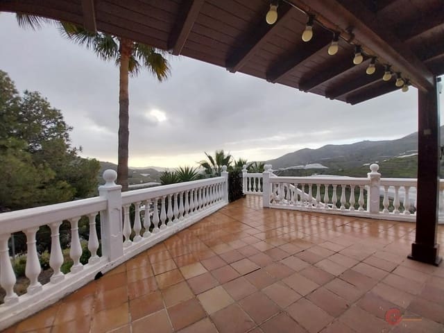 5 quarto Quinta/Casa Rural para venda em Itrabo com piscina garagem - 1 350 000 € (Ref: 8821056)