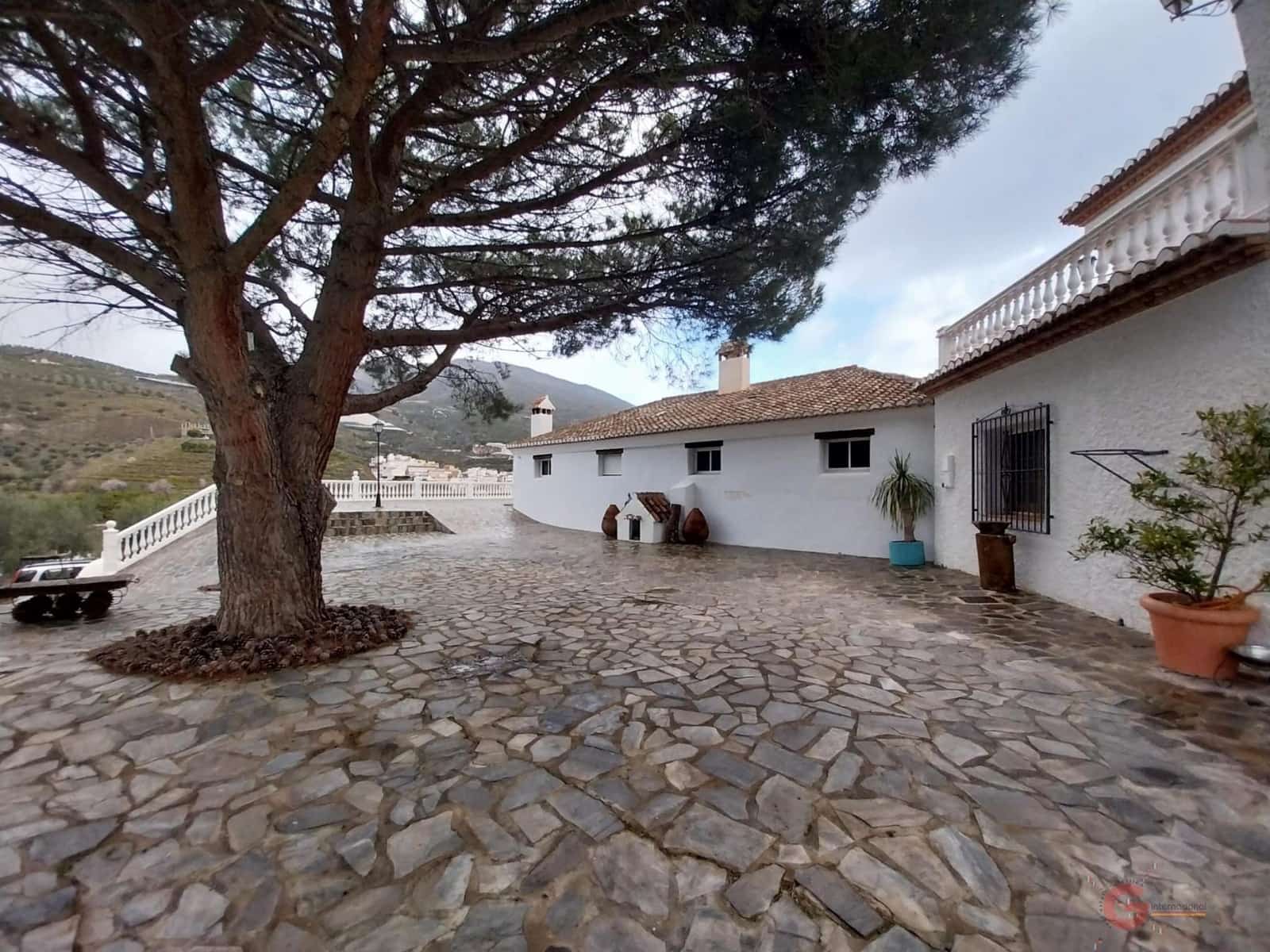 5 soverom Finca/Herregård til salgs i Itrabo med svømmebasseng garasje - € 1 500 000 (Ref: 8821056)