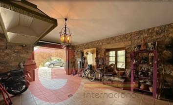 5 bedroom Finca/Country House for sale in Itrabo with pool garage - € 1,350,000 (Ref: 8821056)