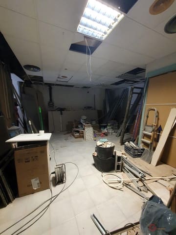 5 soverom Kommersiell til salgs i Motril - € 117 000 (Ref: 8821058)