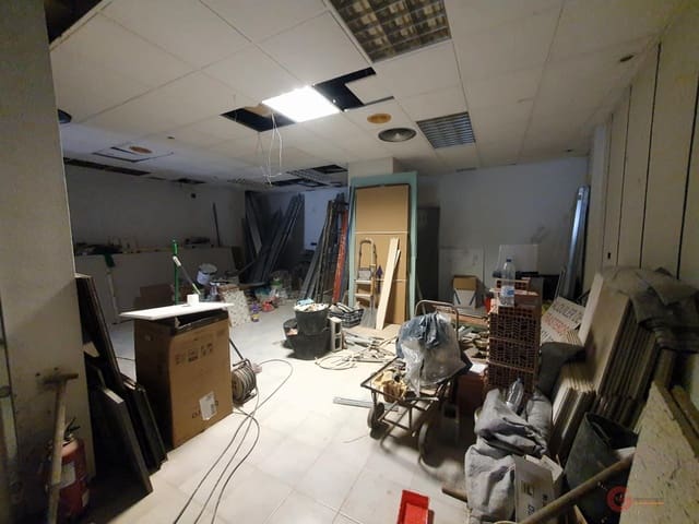 5 soverom Kommersiell til salgs i Motril - € 117 000 (Ref: 8821058)